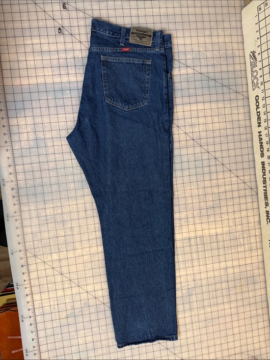 Wrangler Other - Wrangler Men's Classic Relaxed Blue Denim Jeans 40x30